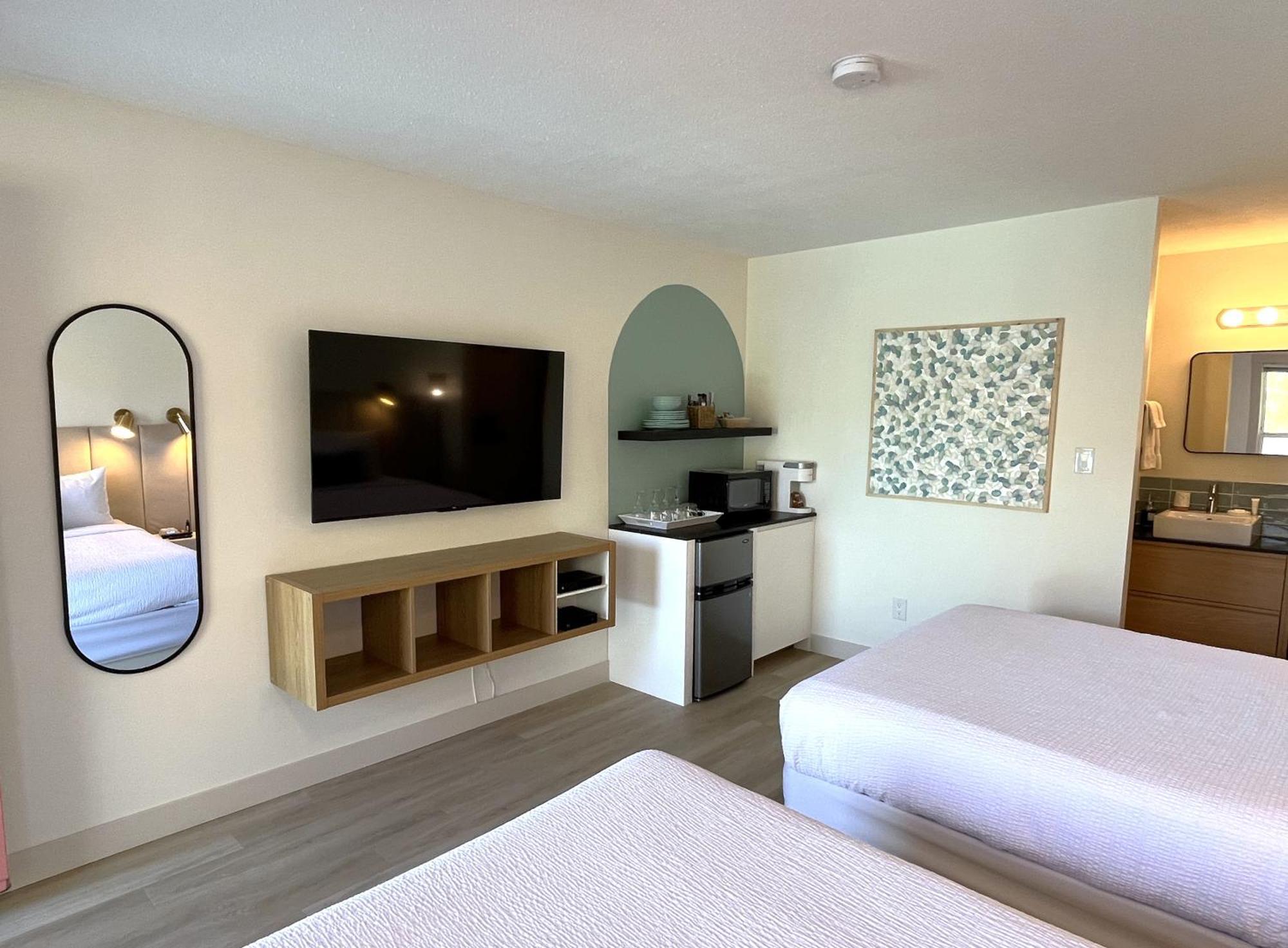 Lakeside Villa & Nordic Spa Penticton Exteriör bild